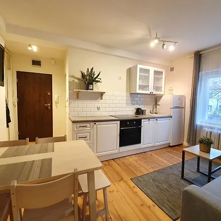 Mieszkanie Marca 23 ソポト